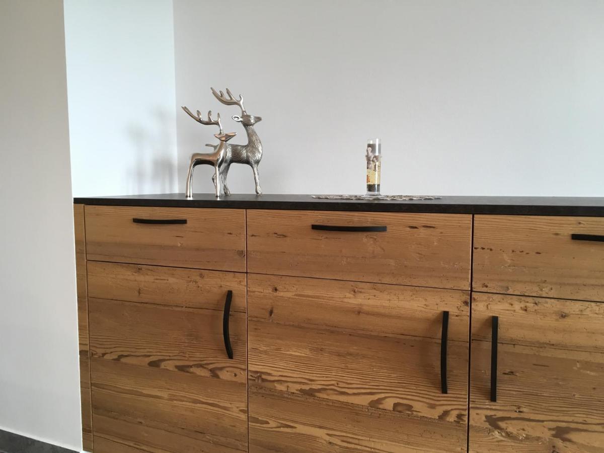 Apartment Wiesenhof - Natur & Weitblick Ueber Innsbruck - Ladestation Fuer Elektroautos Esterno foto