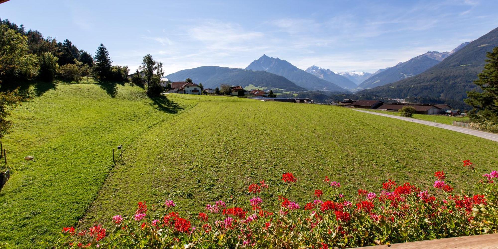 Apartment Wiesenhof - Natur & Weitblick Ueber Innsbruck - Ladestation Fuer Elektroautos Esterno foto